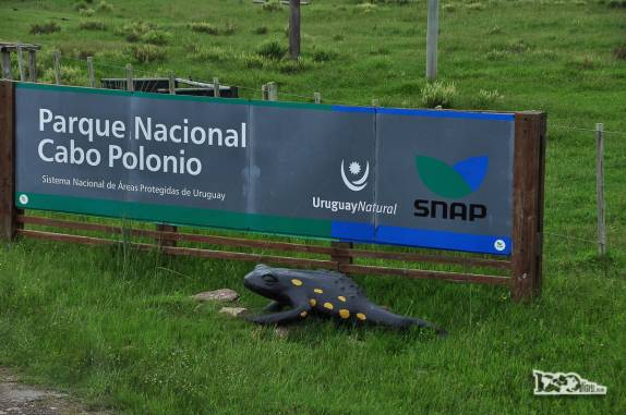 Entrada do Parque Nacional de Cabo Polonio, no litoral do Uruguai